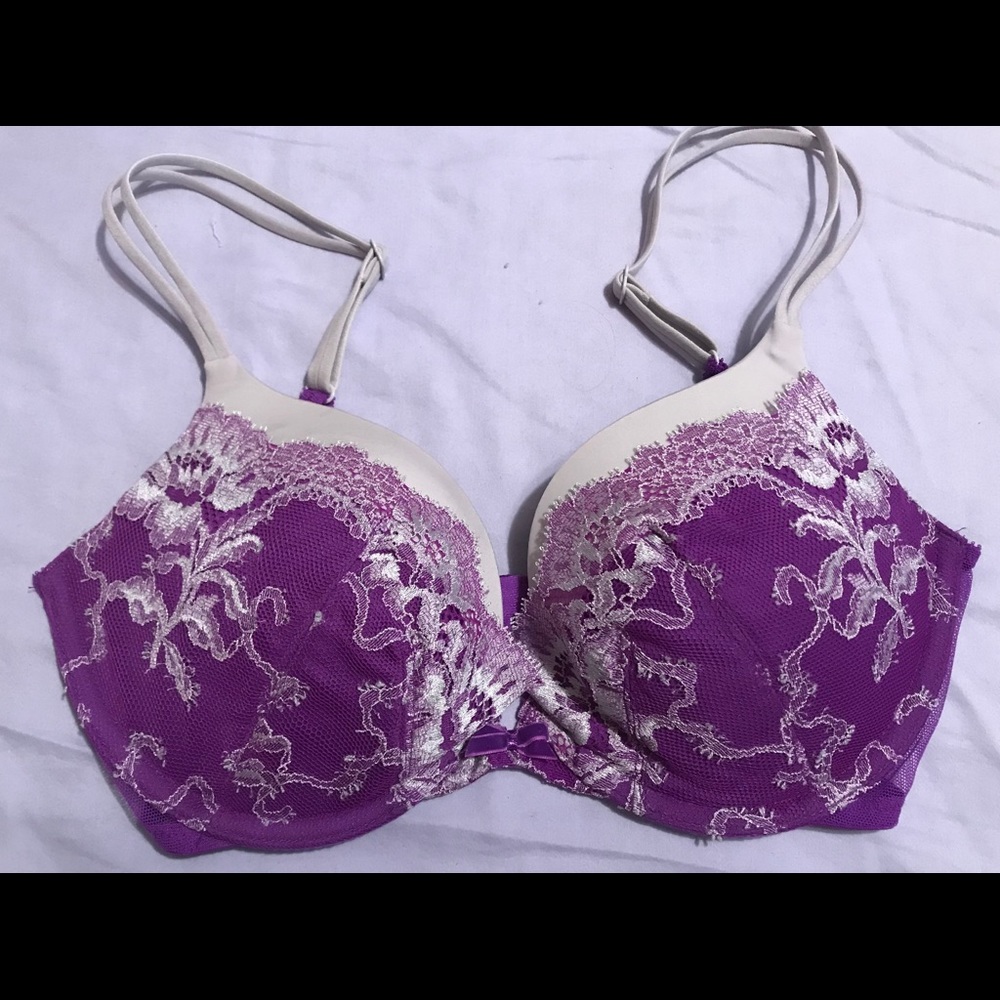 Victoria’s Secret bra